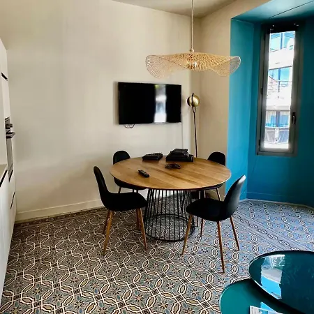 Charming 2 Bedrooms & 1 Sofa Bed Renovated 3p3 By Rivaevent *