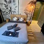 Charming 2 Bedrooms & 1 Sofa Bed Renovated 3p3 By Rivaevent شقة