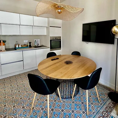 Apartamento Charming 2 Bedrooms & 1 Sofa Bed Renovated 3p3 *